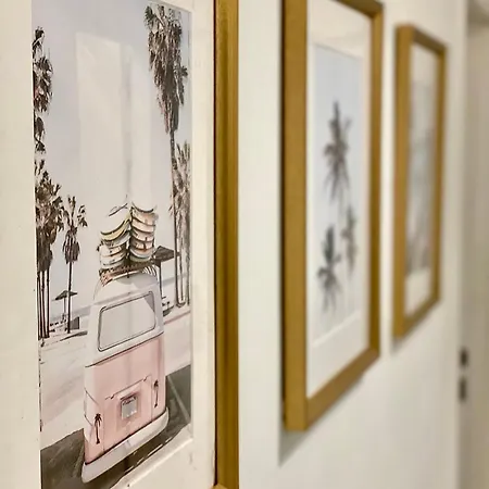 City Center Close To All Sightseeings Апартаменты